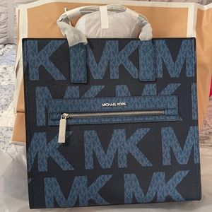 MICHAEL KORS tote